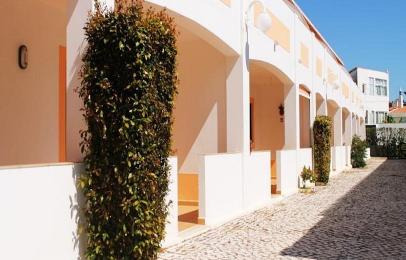 Oasis Beach Apartments