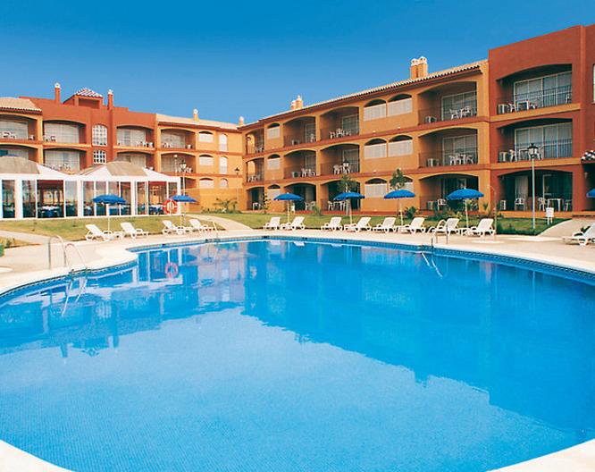 Apartamentos Leo Islamar - Piscine