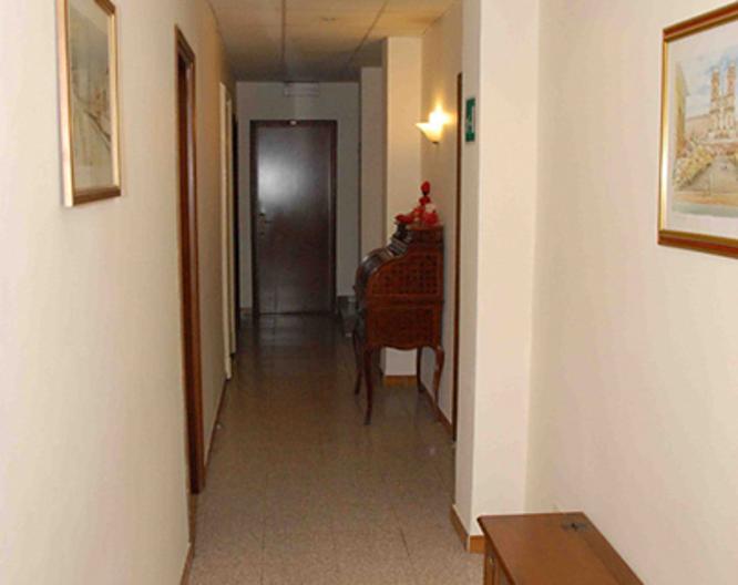 Hotel Capri - Vue extérieure