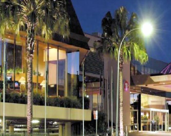 Mercure Sydney Bankstown - Außenansicht