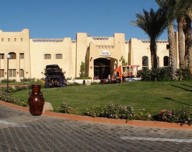 Hauza Beach Resort - Außenansicht