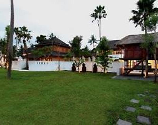 Four On Drupadi - Außenansicht