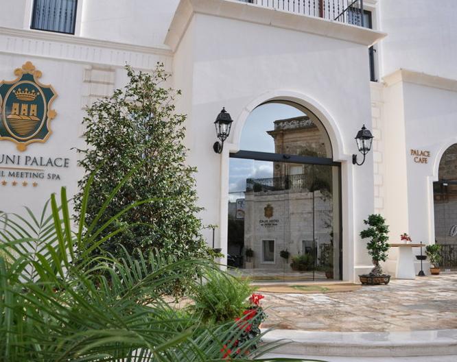 Ostuni Palace - Vue extérieure