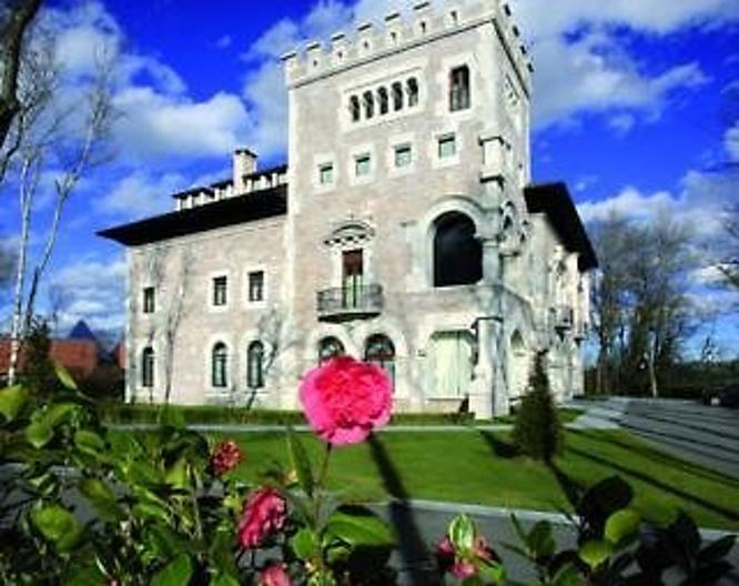 Domus Selecta Castillo del Bosque la Zoreda - Außenansicht