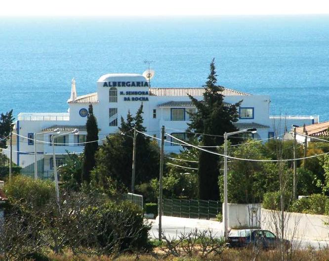 Vilas Marrocha  Senhora da Rocha - Außenansicht