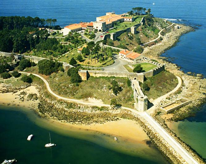 Parador de Baiona - Vue extérieure
