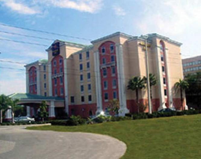 I-Drive Hotel at Universal - Vue extérieure