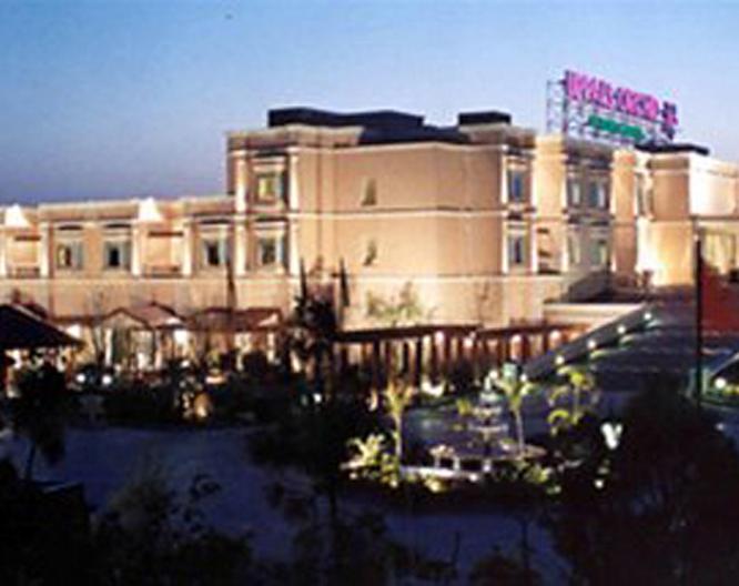 The Uppal an Ecotel Hotel New Delhi - Vue extérieure