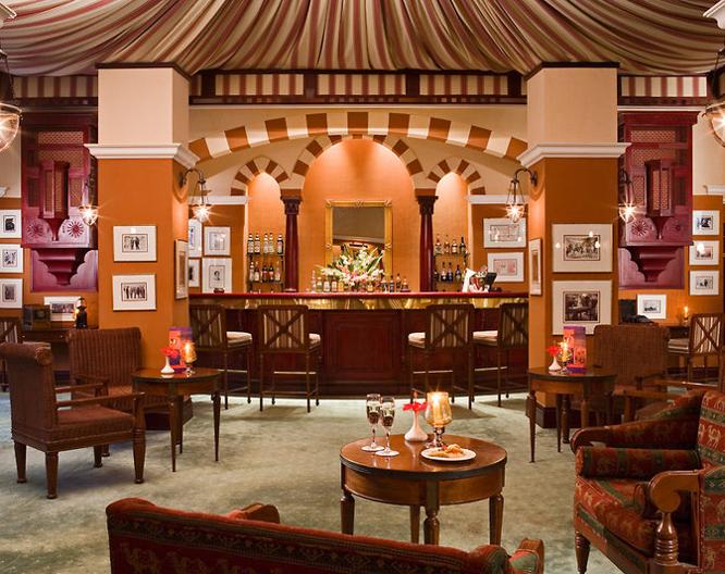 Mercure Luxor Karnak - Repas et boissons