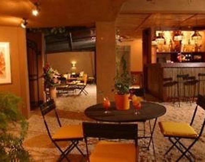 Sous Le Badamier - Sonstiges