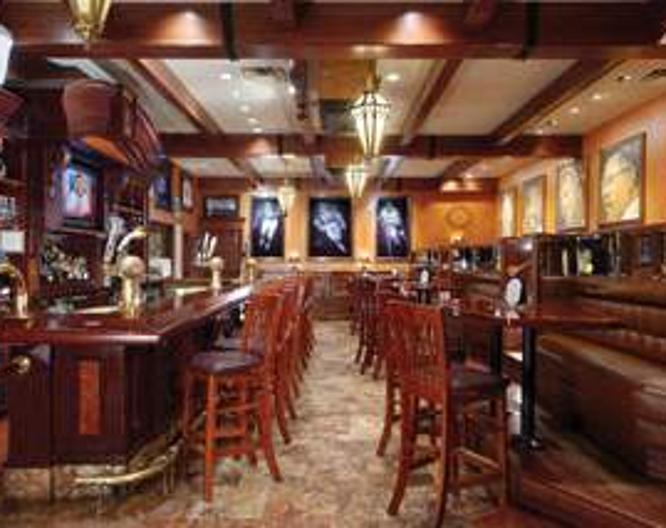 Selina Chicago - Repas et boissons