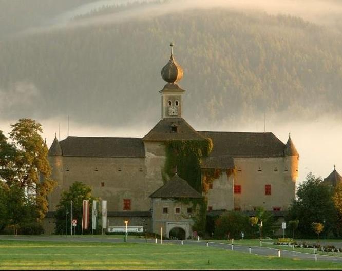 Hotel Schloss Gabelhofen - Außenansicht