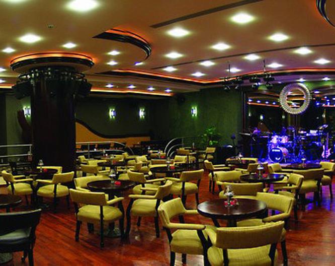 Rocks Hotel & Casino - Repas et boissons