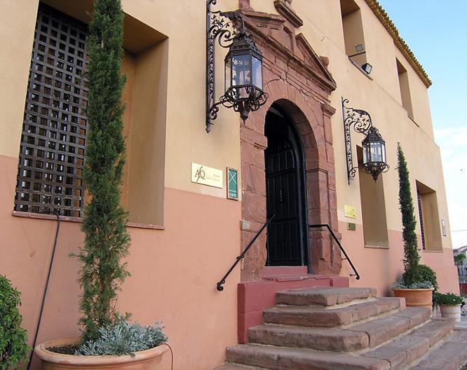 Hotel Convento Santa Clara - Außenansicht