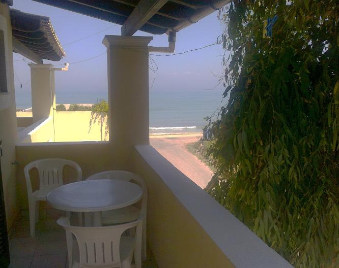 Beach Front Salvanos - Außenansicht