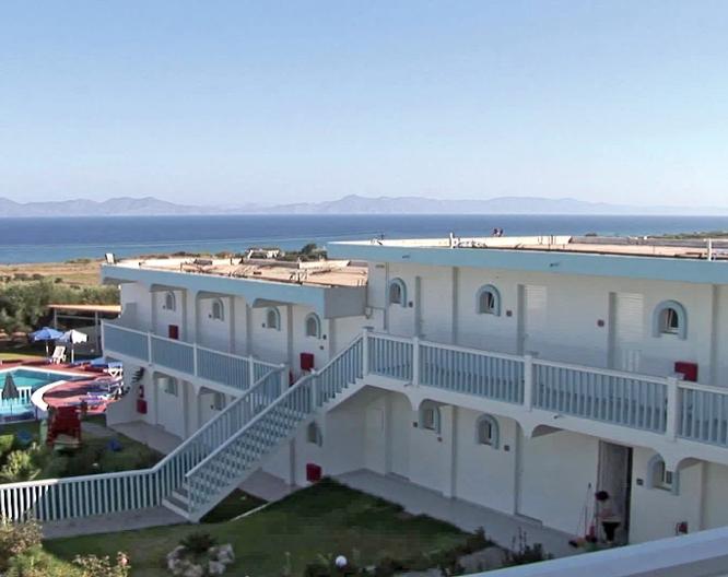 Summer View Hotel - Außenansicht