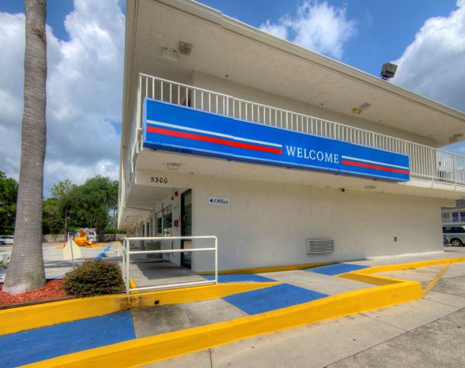 Motel 6 Orlando Winter Park - Vue extérieure