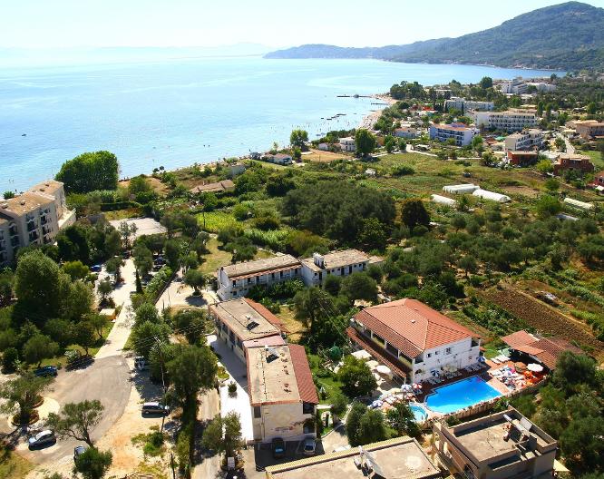 Leftis Romantica - Vue extérieure