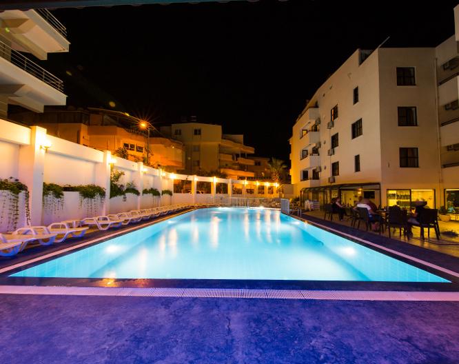 Tuntas Suites Altinkum - Außenansicht