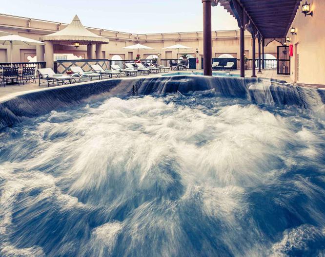 Mercure Grand Hotel Seef / All Suites - Piscine