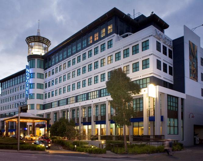 Novotel Melbourne Glen Waverley - Außenansicht