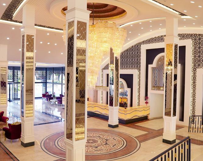 Dream World Palace - Autre