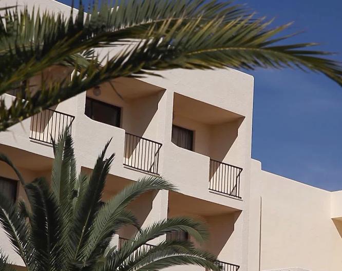 Hoteles & Apartamentos La Santa Maria - Außenansicht