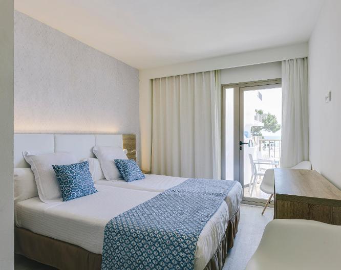 Leonardo Suites Hotel Ibiza Santa Eulalia - Wohnbeispiel