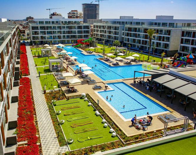 Courtyard Long Beach Holiday Resort - Piscine