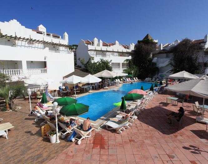 Golden Gate Club Hotel - Piscine