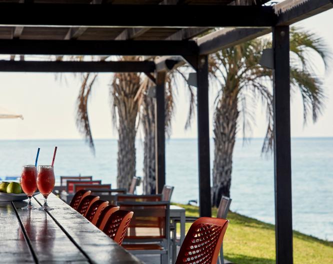 Atlantica Mikri Poli Park - Essen und Trinken