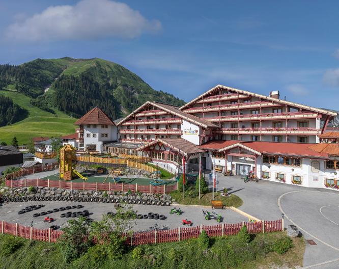Familotel Hotel Kaiserhof - Außenansicht