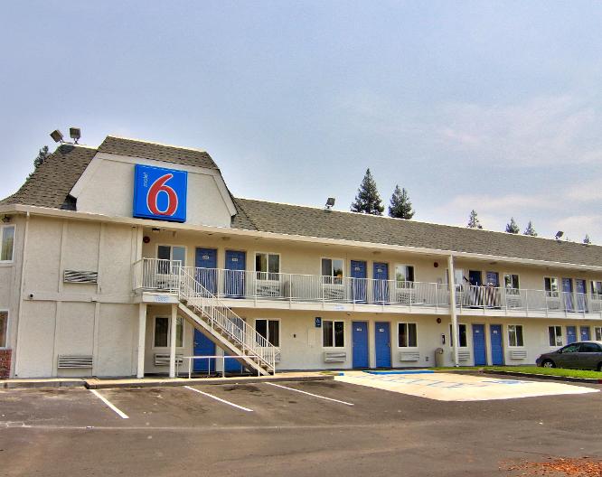 Motel 6 Sacramento South - Außenansicht