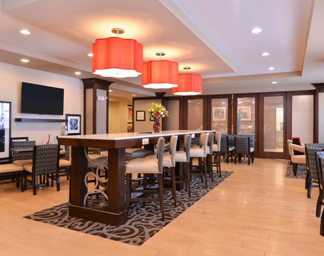 Hampton Inn Potsdam, NY - Repas et boissons
