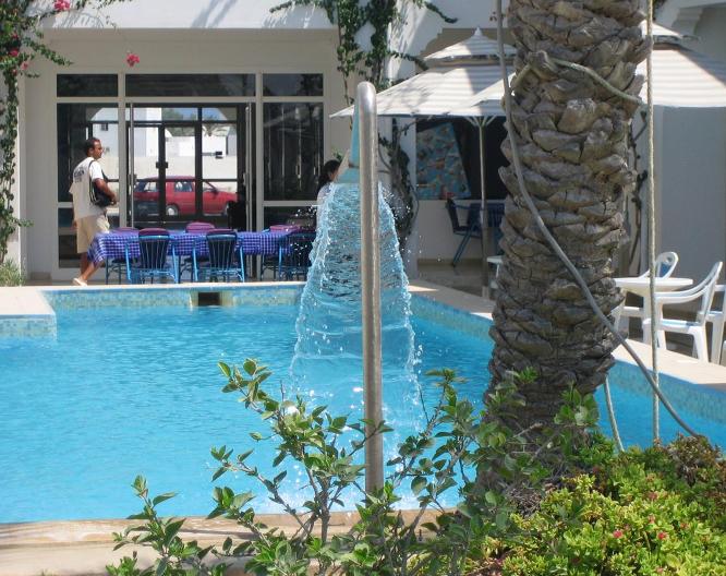 Rodes - Piscine