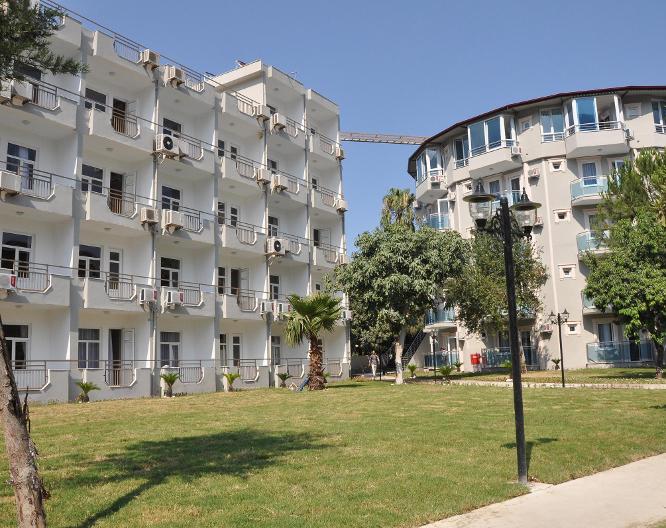 Rios Latte Beach Hotel - Außenansicht