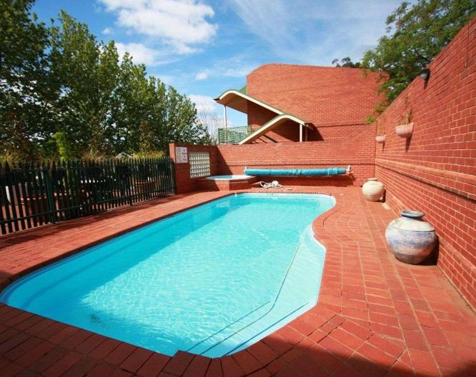 Comfort Inn Lady Augusta - Pool