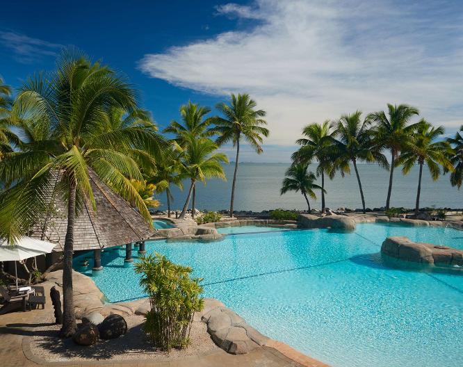 DoubleTree Resort by Hilton Hotel Fiji - Sonaisali Island - Pool