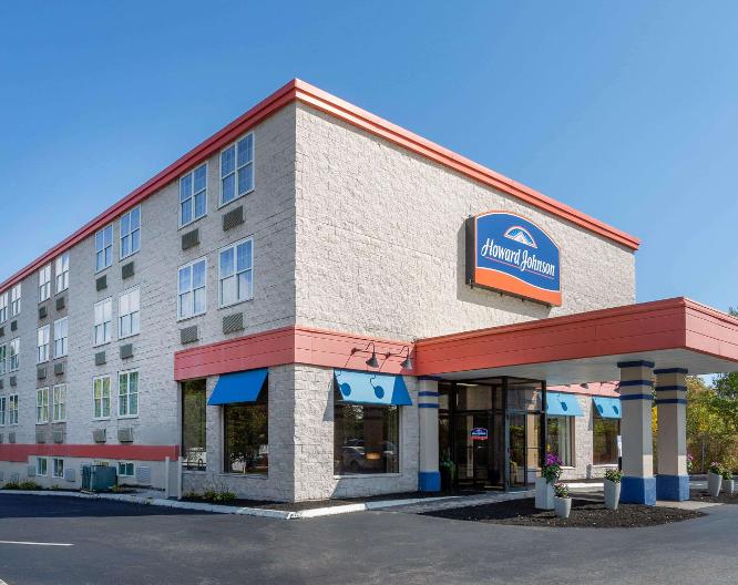 Howard Johnson by Wyndham Portsmouth - Außenansicht