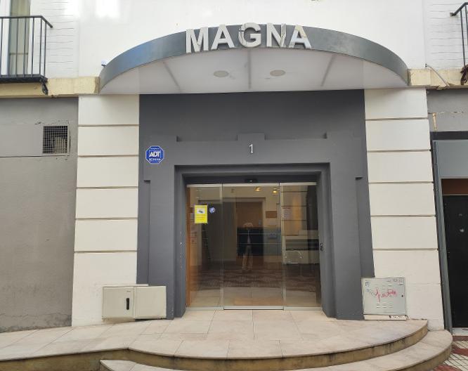 Magna Sevilla Apartamentos - Vue extérieure