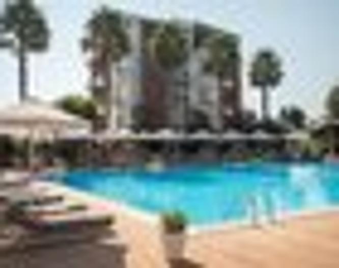 Rapos Resort Hotel - Außenansicht