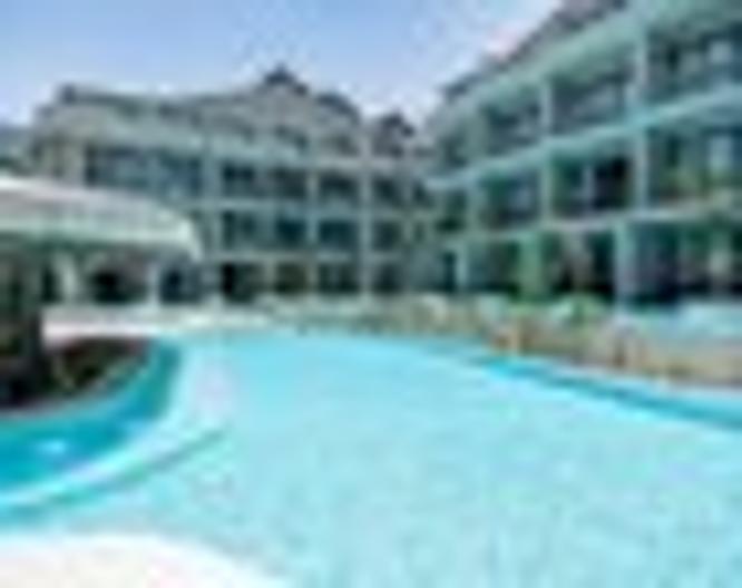 Flora Palm Resort - Außenansicht