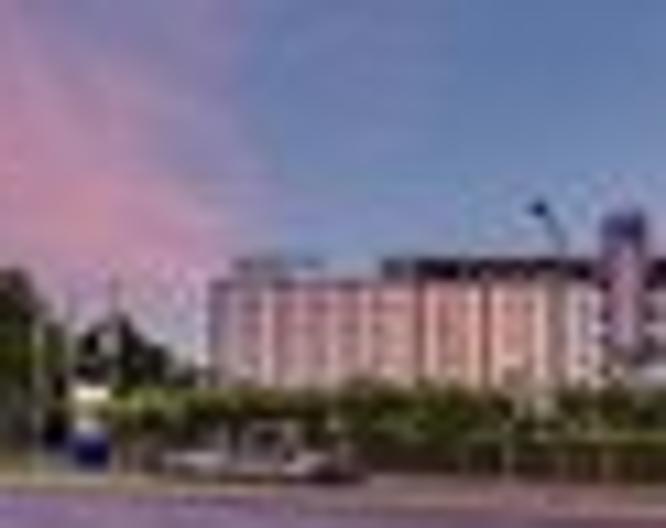 Park Inn by Radisson Köln City West - Außenansicht