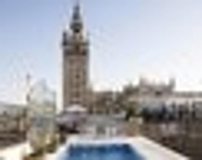 Mercer EME Catedral Hotel - Pool