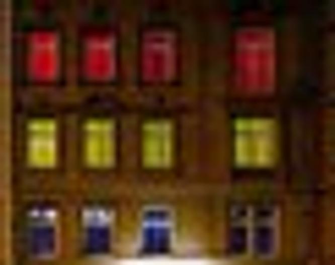 Colour Hotel - Modell