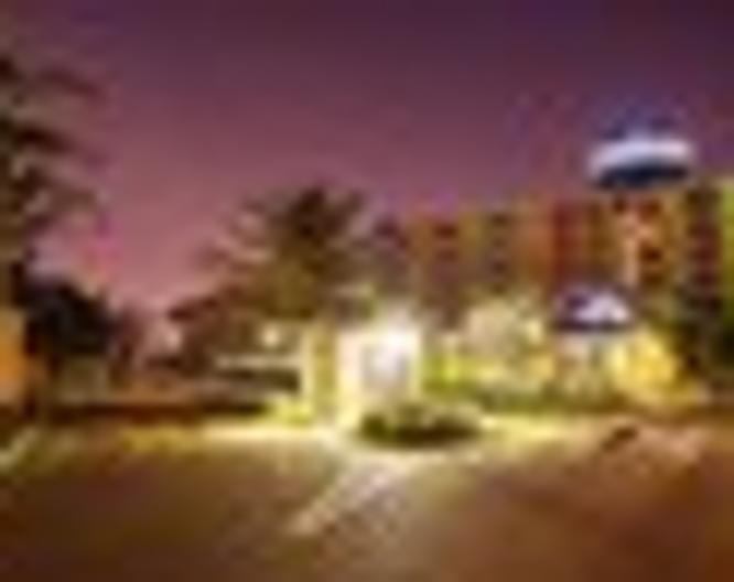 Premier Hotel OR Tambo - Außenansicht