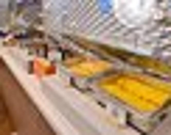 Holiday Inn Express New York-Brooklyn - Essen und Trinken