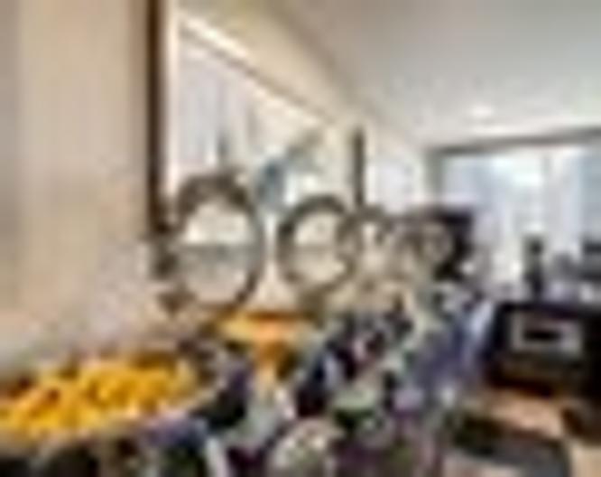 Best Western Plus Plaza Hotel - Essen und Trinken