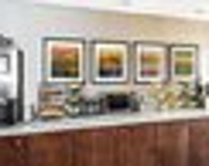 Ramada Salt Lake City North Temple - Essen und Trinken