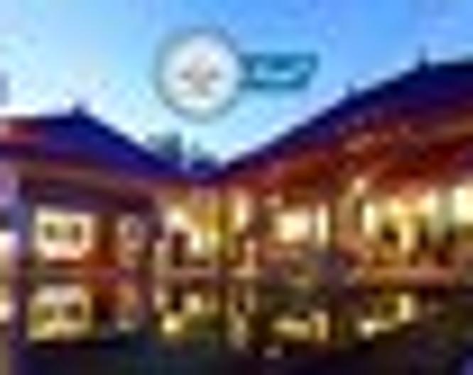 The Bell Pool Villa Resort - Essen und Trinken